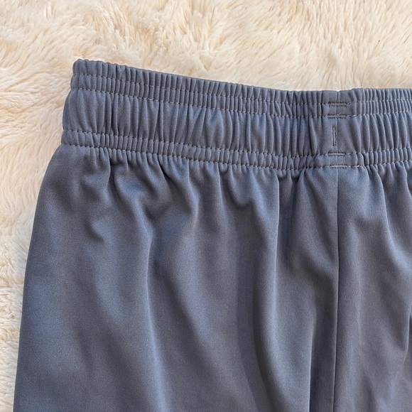 Adidas Gray and Red kids Shorts size youth large - Picture 8 of 8